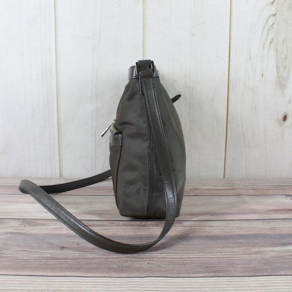 MICHAEL KORS Nylon Crossbody Shoulder Bag - Picture 5 of 10